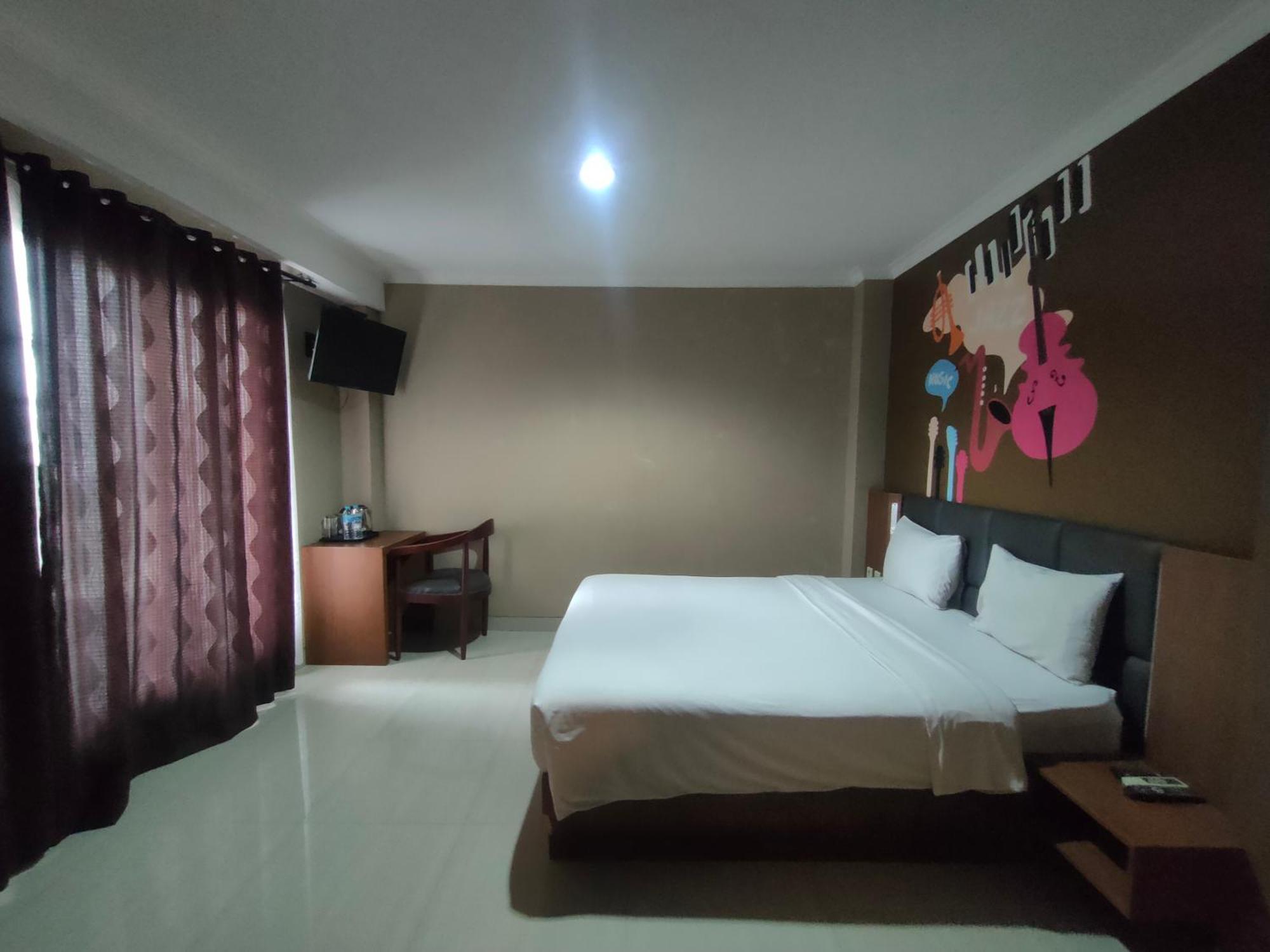 Votel Viure Hotel Jogjakarta Maguwo Exterior foto