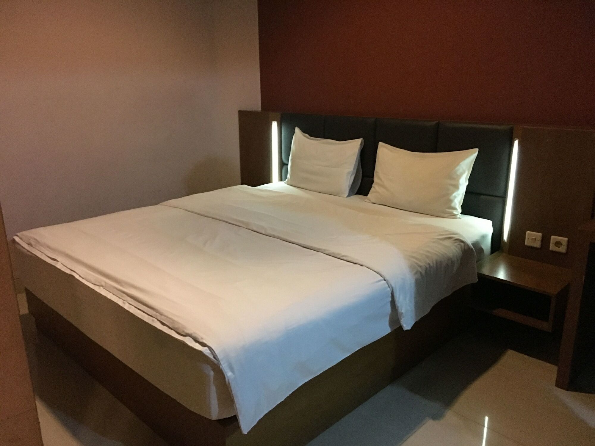 Votel Viure Hotel Jogjakarta Maguwo Exterior foto